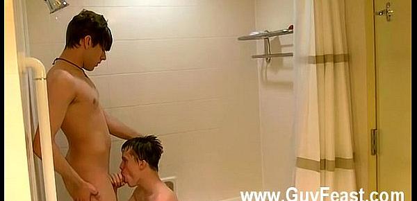  Gay XXX William and Damien acquire into the shower together for a